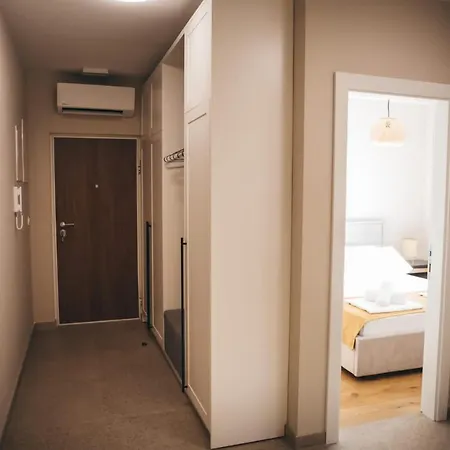 Sabbioncello Apartment *